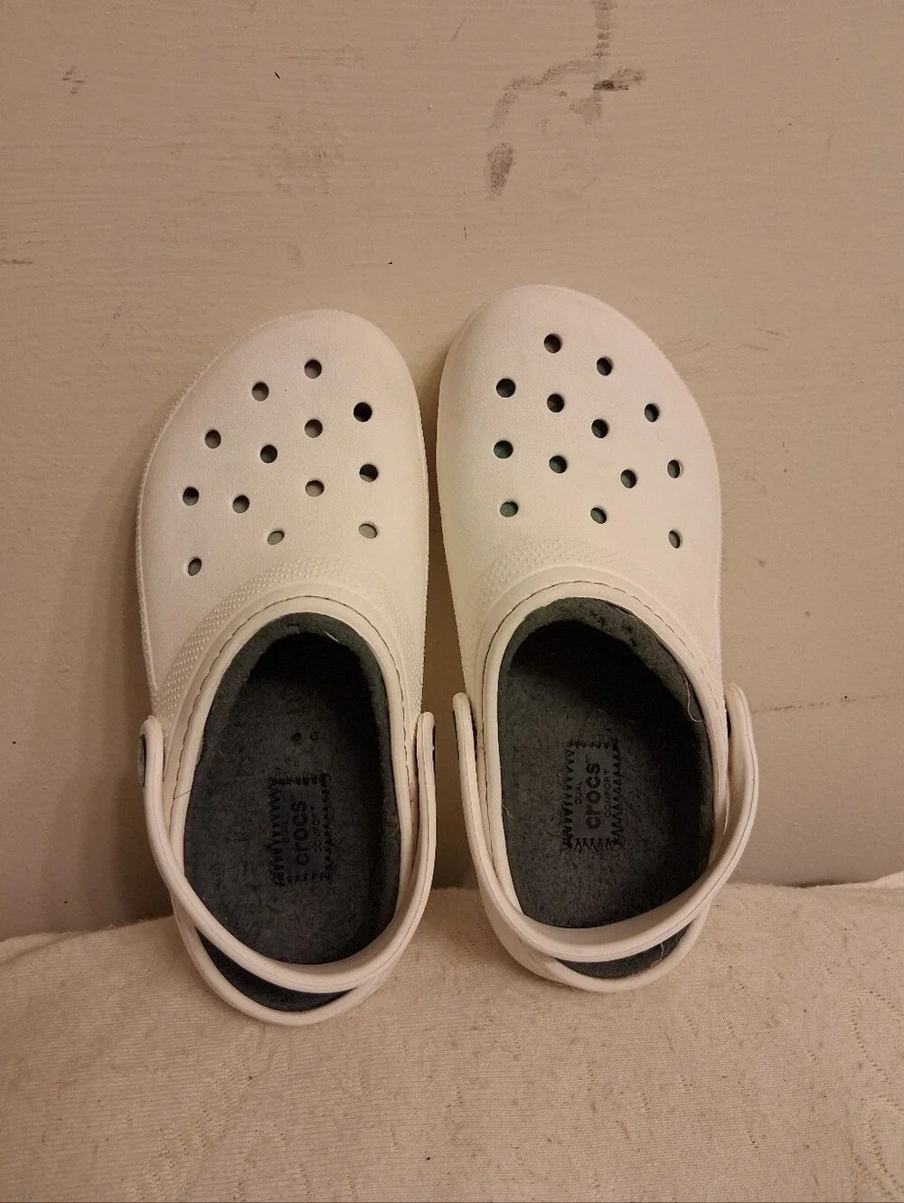 Crocs Kids Classic Clog - White Size J 2 Boys Girls Clean